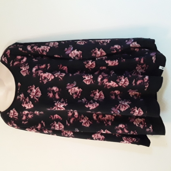 Torrid Roses Sweatshirt - Picture 6 of 16